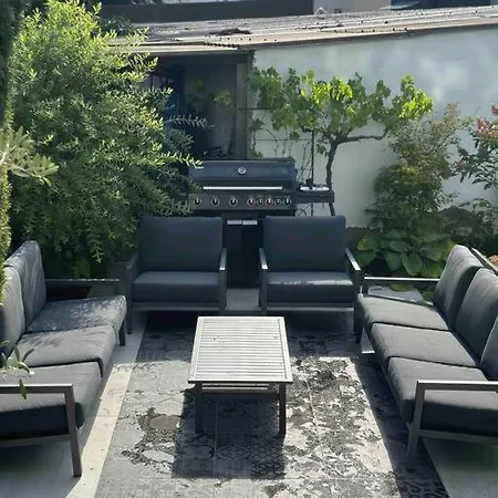 Familienparadis Pool Garten Grill Parkplatz Fitness Tischtennis 뉘른베르크