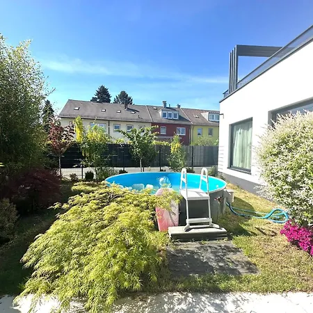 公寓 Familienparadis Pool Garten Grill Parkplatz Fitness Tischtennis *